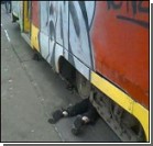 Трагедия в Киеве: трамвай переехал человека! ФОТО