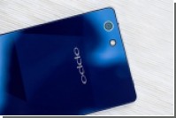 Oppo представила смартфон R1C в сапфировом корпусе