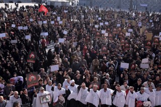 В Тегеране прошли массовые акции протеста
