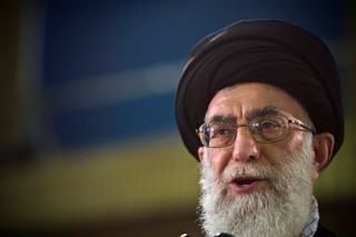 Верховный лидер Ирана пообещал священное возмездие за казнь проповедника