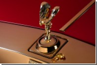 Rolls-Royce сделал золотые лимузины для Стивена Хуна