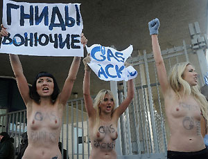     ""  FEMEN   