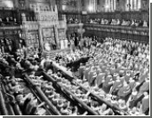 Палата лордов Британии назвала руководство ЕС "лунатиками"