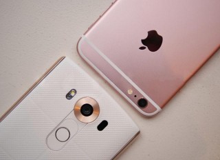 iPhone 6s Plus  LG V10:    Apple   