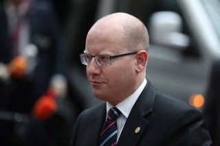 Чешский премьер обматерил министра финансов из-за якобы неуплаты налогов