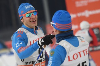 Российские лыжники победили в командном спринте на этапе Кубка мира