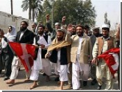 Афганские мусульмане провели массовую демонстрацию против нападок на ислам