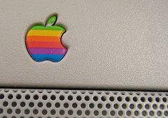  IBM  Apple   