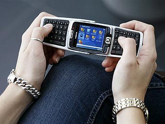  Nokia      10 
