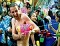 Тайские отели к Сонгкрану готовят постояльцам "наборы для выживания"[x] / На Тайский Новый год туристов вооружат водными пистолетами[x]