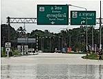 Ростуризм обязал предупреждать путешественников о наводнении в Таиланде  / А в Союзе туриндустрии утверждают, что на тайских курортах хорошая погода