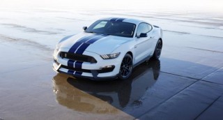 Shelby GT350 Mustang   520 ..