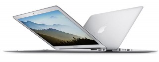 Apple    8    13- MacBook Air