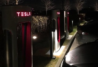       Tesla Supercharge