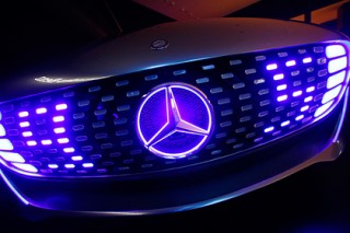  Mercedes-Benz      