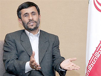 Политический рейтинг Ахмадинеджада достиг отметки в 70 процентов