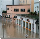 Европа тонет и эвакуирует население - дожди спровоцировали наводнение