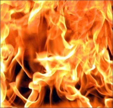В Днепропетровске в пожаре погибли трое детей