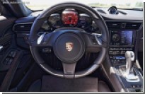 - Porsche 911 Carrera 4 GTS:  