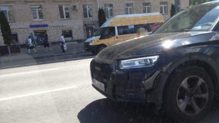  Audi Q5    