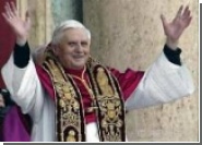 Папа Бенедикт XVI прибыл с визитом в Испанию
