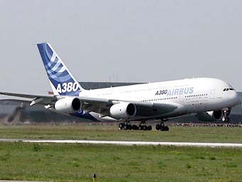  Airbus   