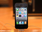  Apple       iPhone 4