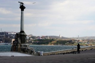 Севастополь решили развивать за счет военных и туристов