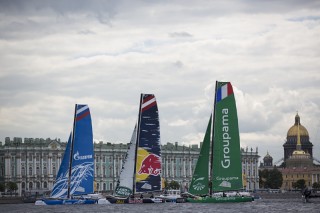 LAND ROVER  EXTREME SAILING SERIES