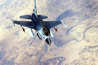  F-16       