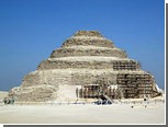 Древнейшая пирамида Египта оказалась под угрозой обрушения