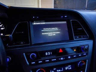 Hyundai   Apple CarPlay    
