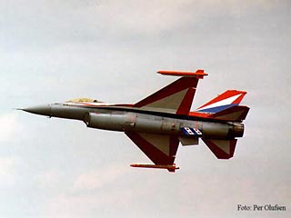     F-16