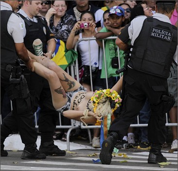  FEMEN   . 