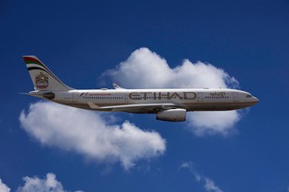  Etihad Airways    