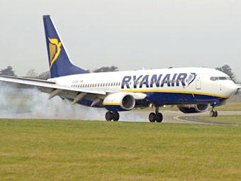  Ryanair    