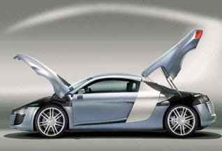 Audi R8   -