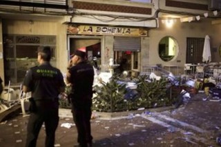 При взрыве в кафе на юге Испании пострадали 77 человек