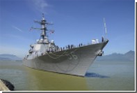 Корабли ВМС США впервые за 20 лет зашли во вьетнамскую базу Камрань