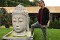 Буддисты раскритиковали Роналду за фотографию со скульптурой Будды