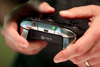 Microsoft    Xbox One   Xbox 360