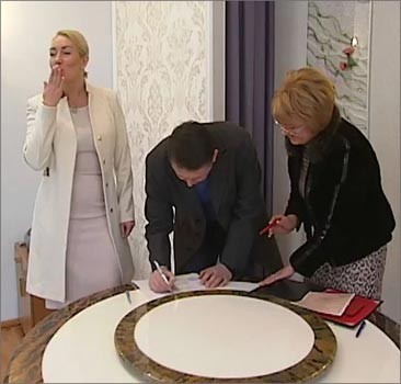 Мельниченко и Розинская поженились: быстро и скромно
