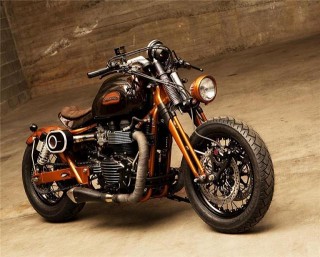 Triumph Bonneville  Officine GP Design