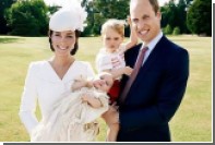 В Британии показали официальные фото принцессы Шарлотты