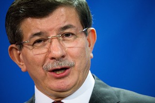 Премьер Турции рассказал о рисках при наличии двух антиисламистских коалиций