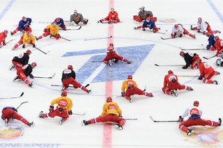 Сборная России по хоккею проиграла Швеции в Москве